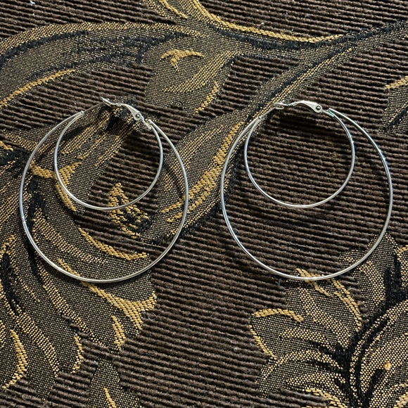 Jewelry - 3/$10 Vintage Fashion Earrings